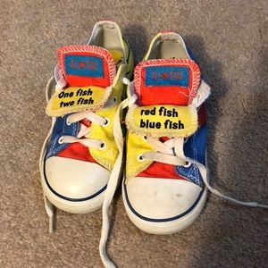 Dr Seuss converse. Kids sz 10. Never worn!